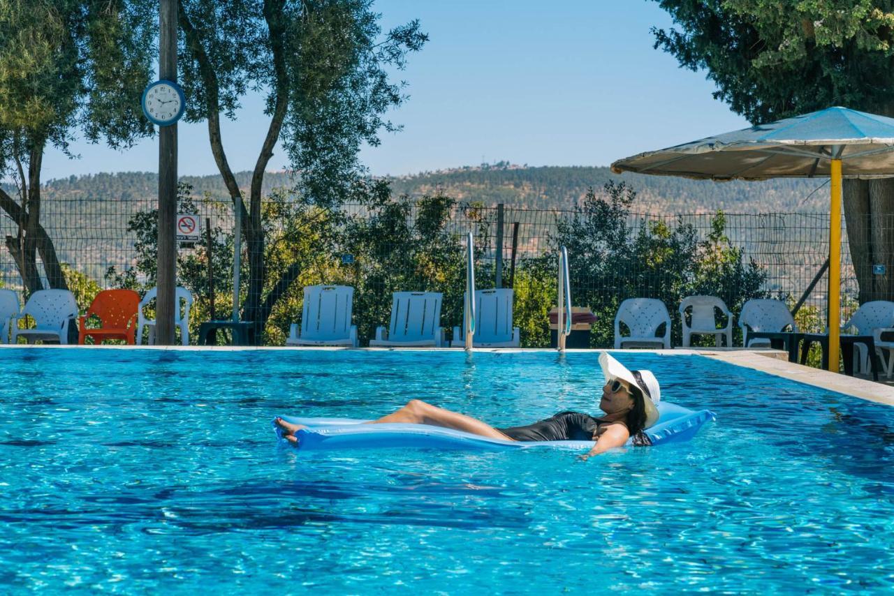 Tzuba Hotel Екстериор снимка